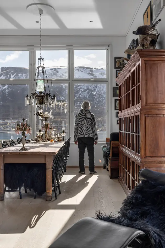 Ny pris! - Unik toppleilighet med solrike terrasser og panoramautsikt på Strandkanten. Privat heisadkomst og parkering. photo 5