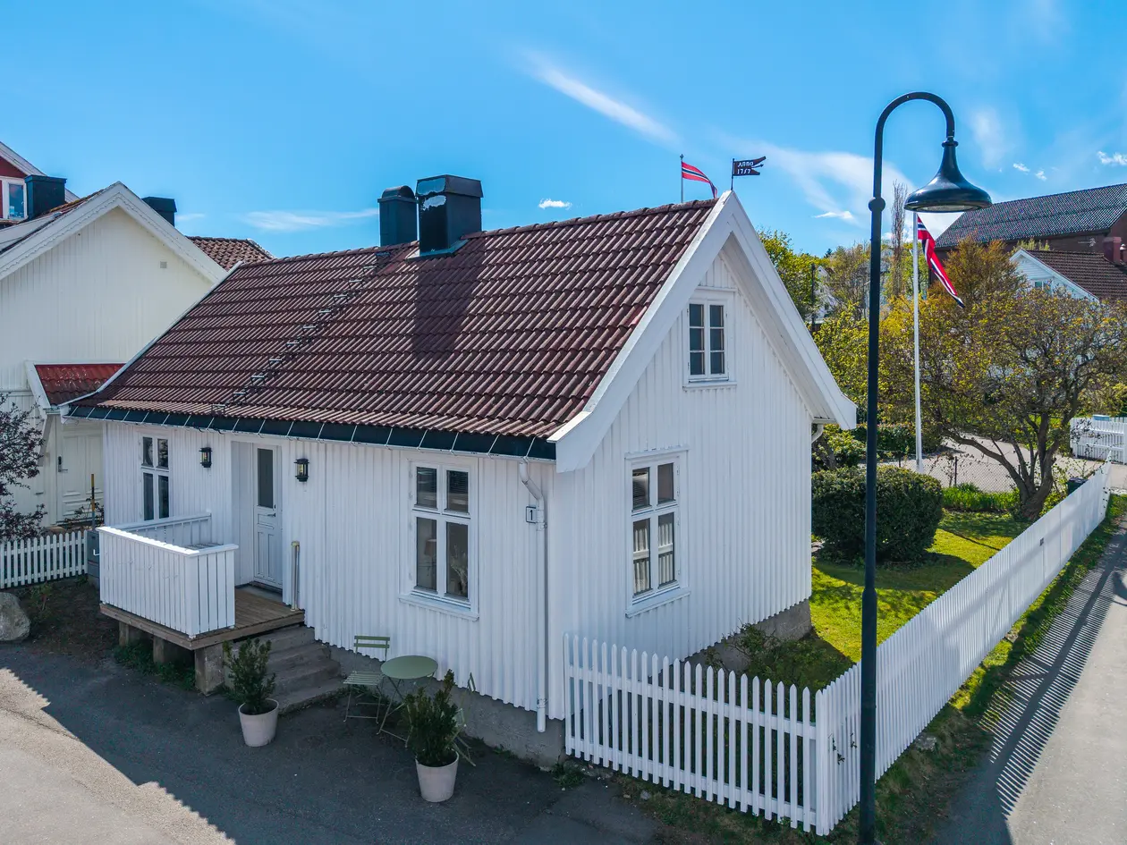 Sjarmerende enebolig med hage og bryggerhus i Gamle Åsgårdstrand - Solrikt - Ingen boplikt! photo 4