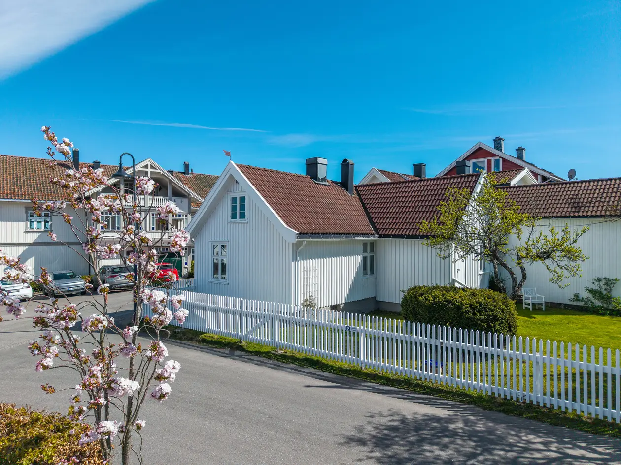 Sjarmerende enebolig med hage og bryggerhus i Gamle Åsgårdstrand - Solrikt - Ingen boplikt! photo 3