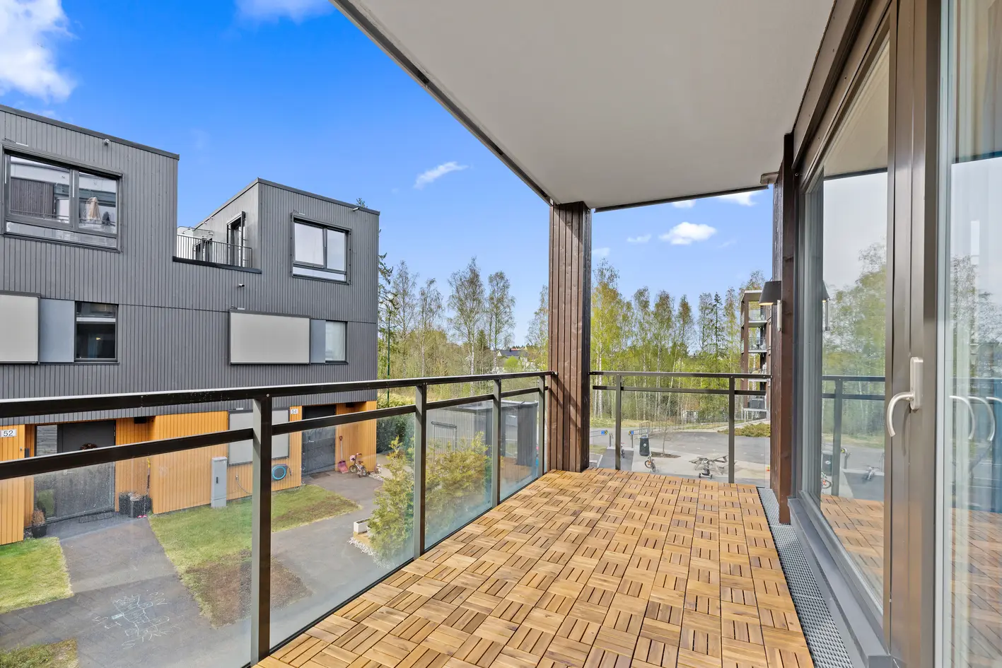 Nyere 3-roms fra 2022 i Havnehagen | Vannbåren gulvvarme og balkong | Barnevennlig m/ gangavstand til skoler og senter photo 3