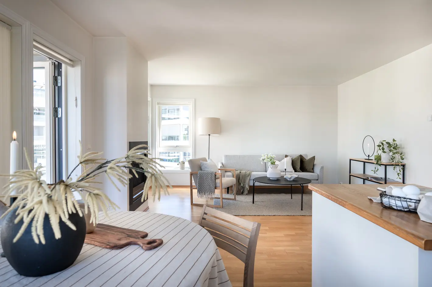 Spinnerikroken: lys og pen leilighet med innglasset balkong og garasjeplass. Bo i fine omgivelser tett mot Gamlebyen  photo 5