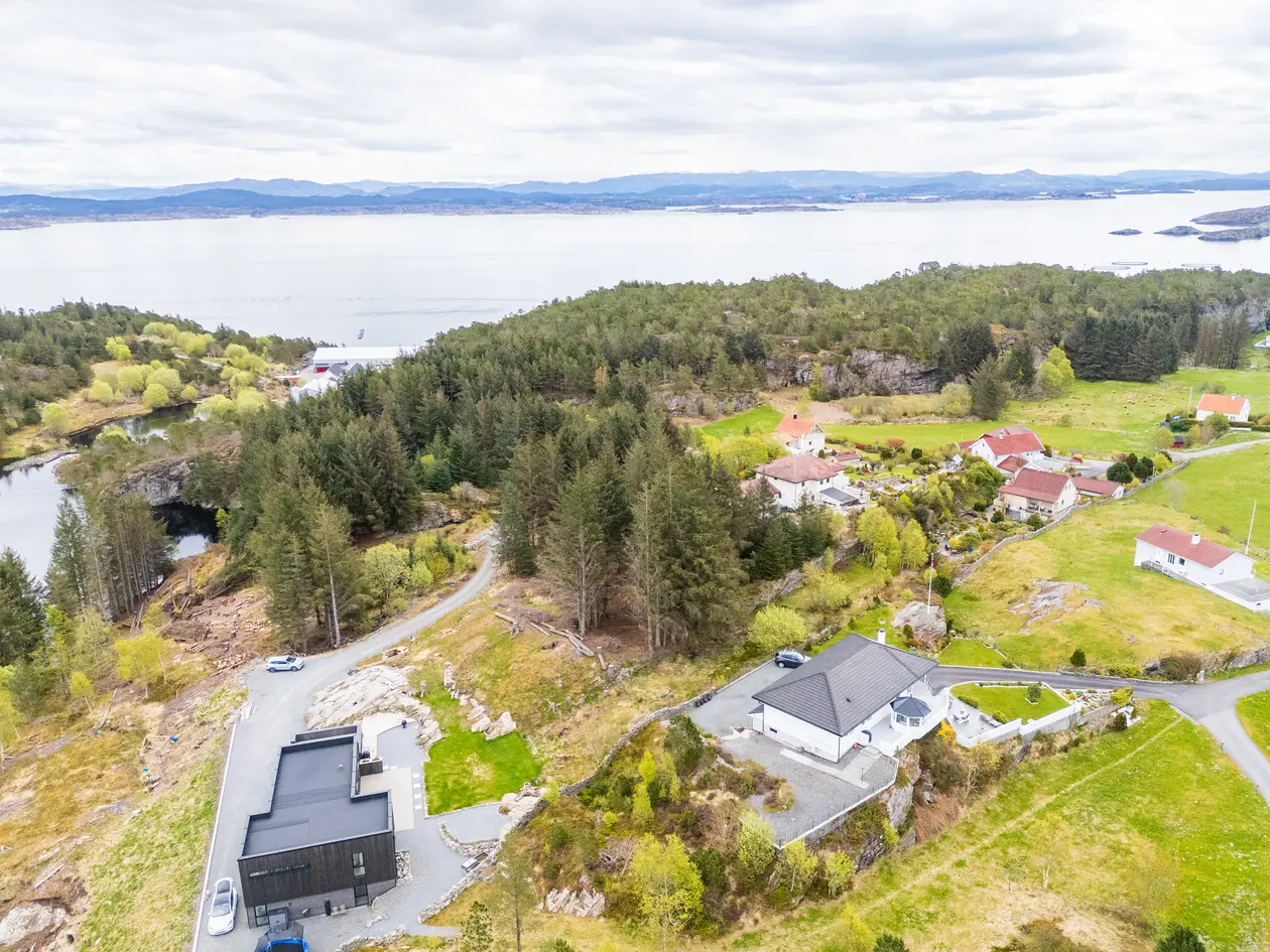 Stor og fin tomt i rolige og naturskjønne omgivelser. photo 4