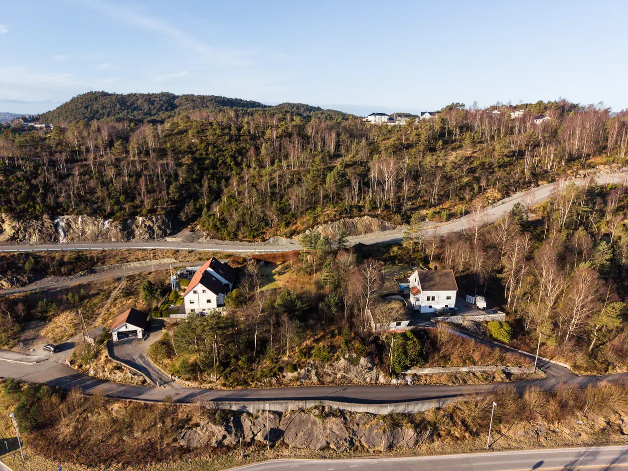 Flott tomt i regulert boligområde. Like i nærheten av Lønvarden. Barnehage, skole og butikk i gangavstand. photo 4