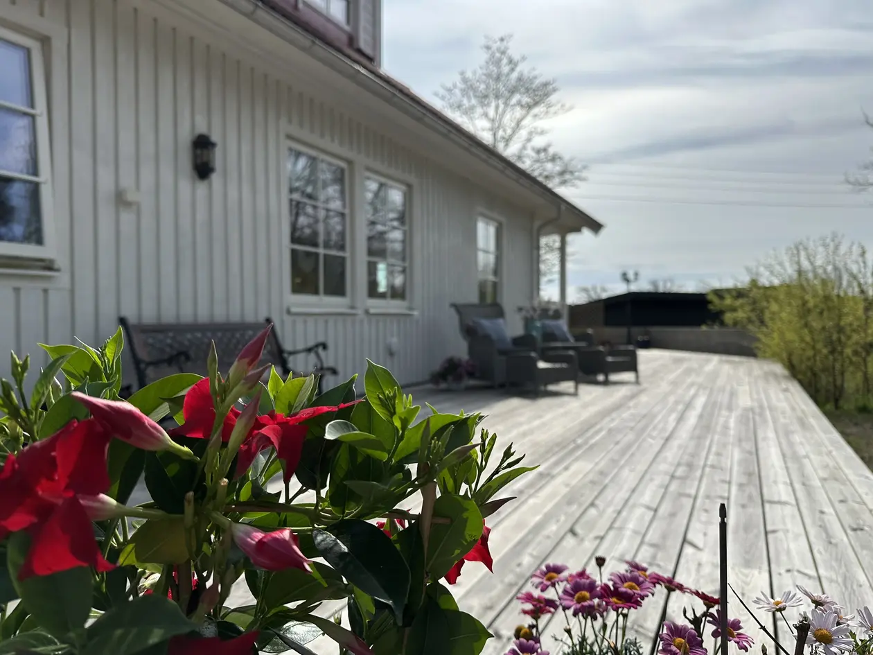 Idyllisk og meget sjarmerende eiendom med gangavstand til Røssesund, strand og småbåthavn! photo 4