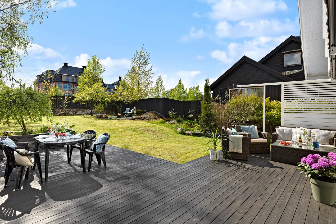 Attraktiv og innholdsrik enebolig på 255 m² med flotte, solrike uteplasser - Utleiemulighet - Sokner til Høybråten skole - View 3