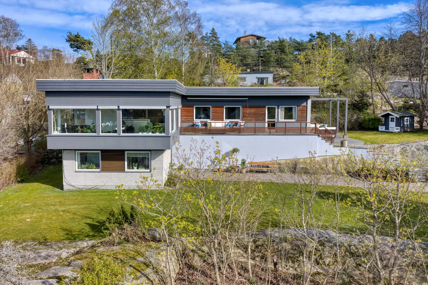 Arkitektegnet, elegant og innholdsrik 60-talls villa - ved Skrenten på Begby photo 4
