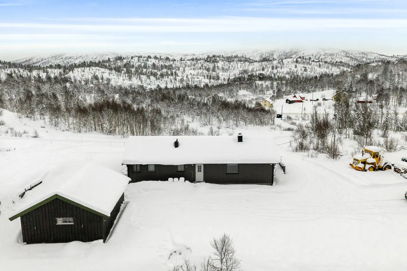 Enebolig med alt på én flate - 3 soverom - Bad fra ca. 2009 - Garasjebygg m/bod og verksted photo 3