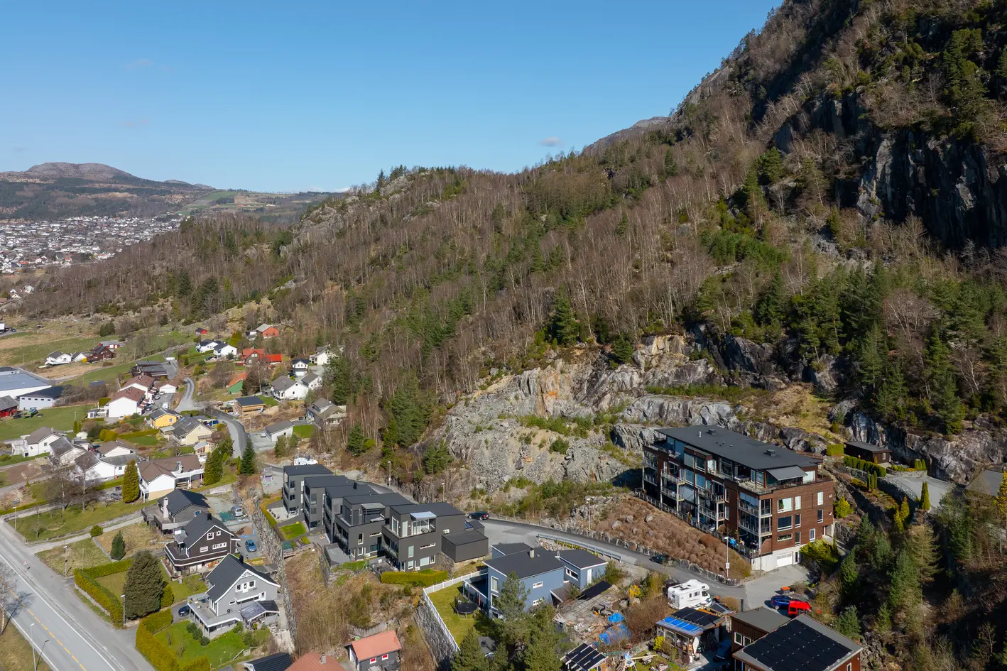 Stor utviklingstomt på Tungland, Jørpeland | ca. 2 100 m2! photo 4