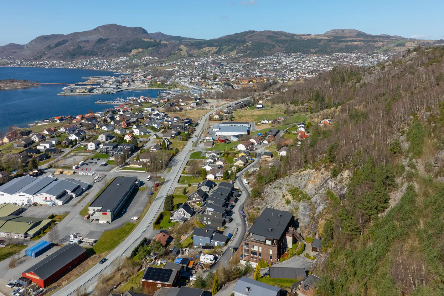 Stor utviklingstomt på Tungland, Jørpeland | ca. 2 100 m2! photo 5