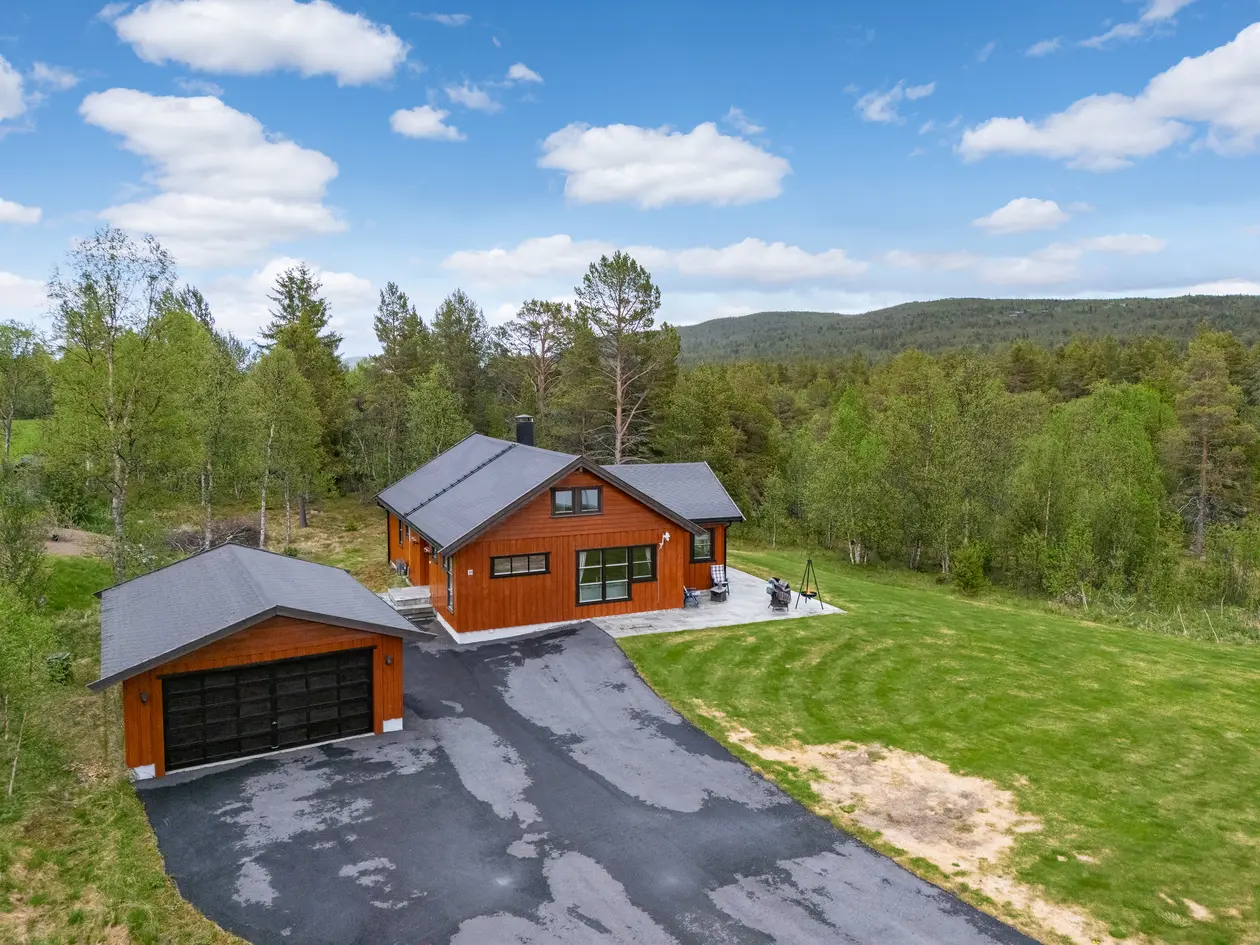 Ny pris! Koselig og oppgradert bolig midt i Dagali sentrum | Garasje | 4 soverom photo 2