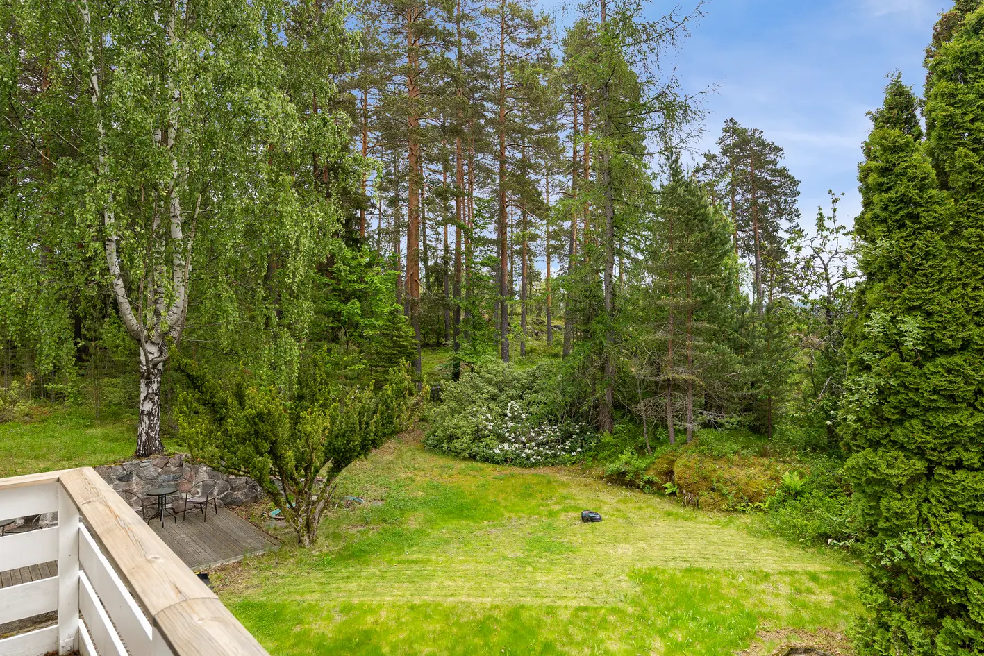 Velholdt enebolig på solrik tomt | Skjermet beliggenhet mot skogsområde | 2 bad (2022) | Garasje | Barnevennlig nabolag! - View 2
