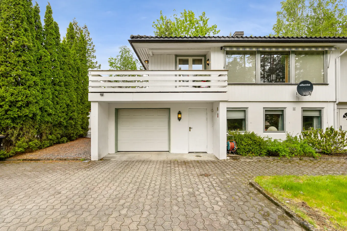 Velholdt enebolig på solrik tomt | Skjermet beliggenhet mot skogsområde | 2 bad (2022) | Garasje | Barnevennlig nabolag! - View 5