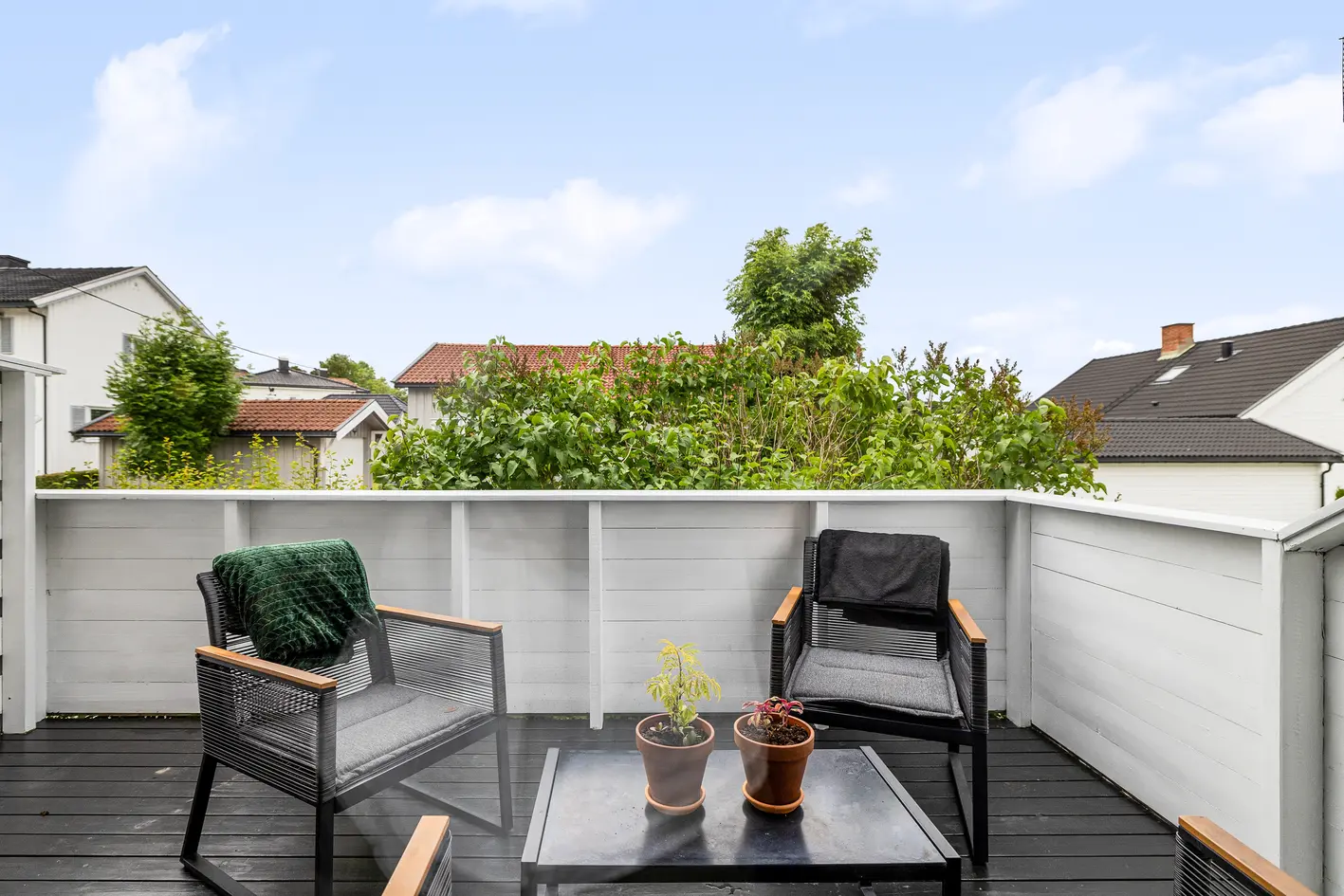 Lys og moderne selveierleilighet med sentral beliggenhet med solrik balkong - carport - Fyring inkl. i felleskostn. photo 2
