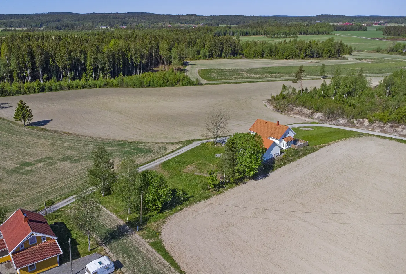 Solrik tomt i idylliske Degernes! Landlig beliggenhet med kort vei til sentrum – klar for ditt nye prosjekt photo 3