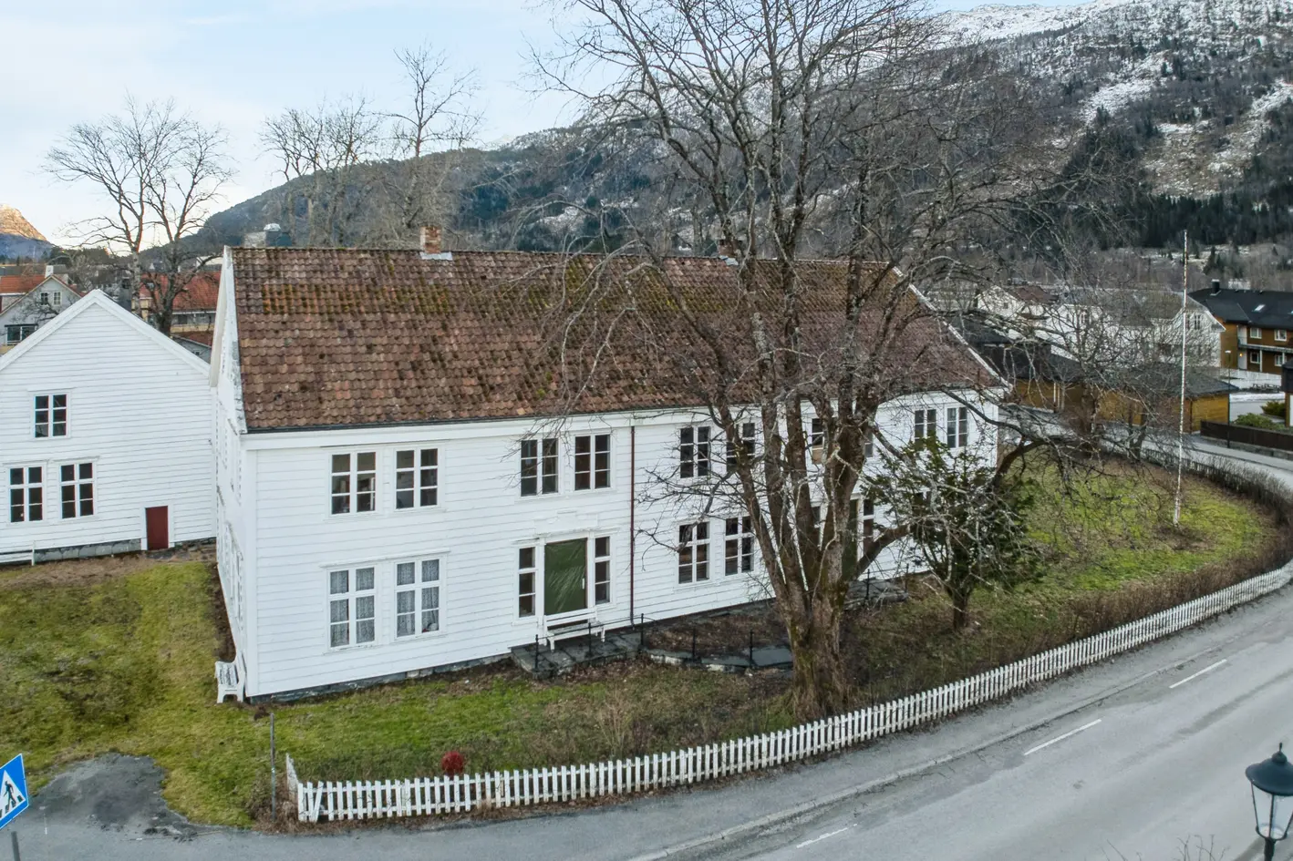 Leilighet – Nordfjordeid, Os - Flere