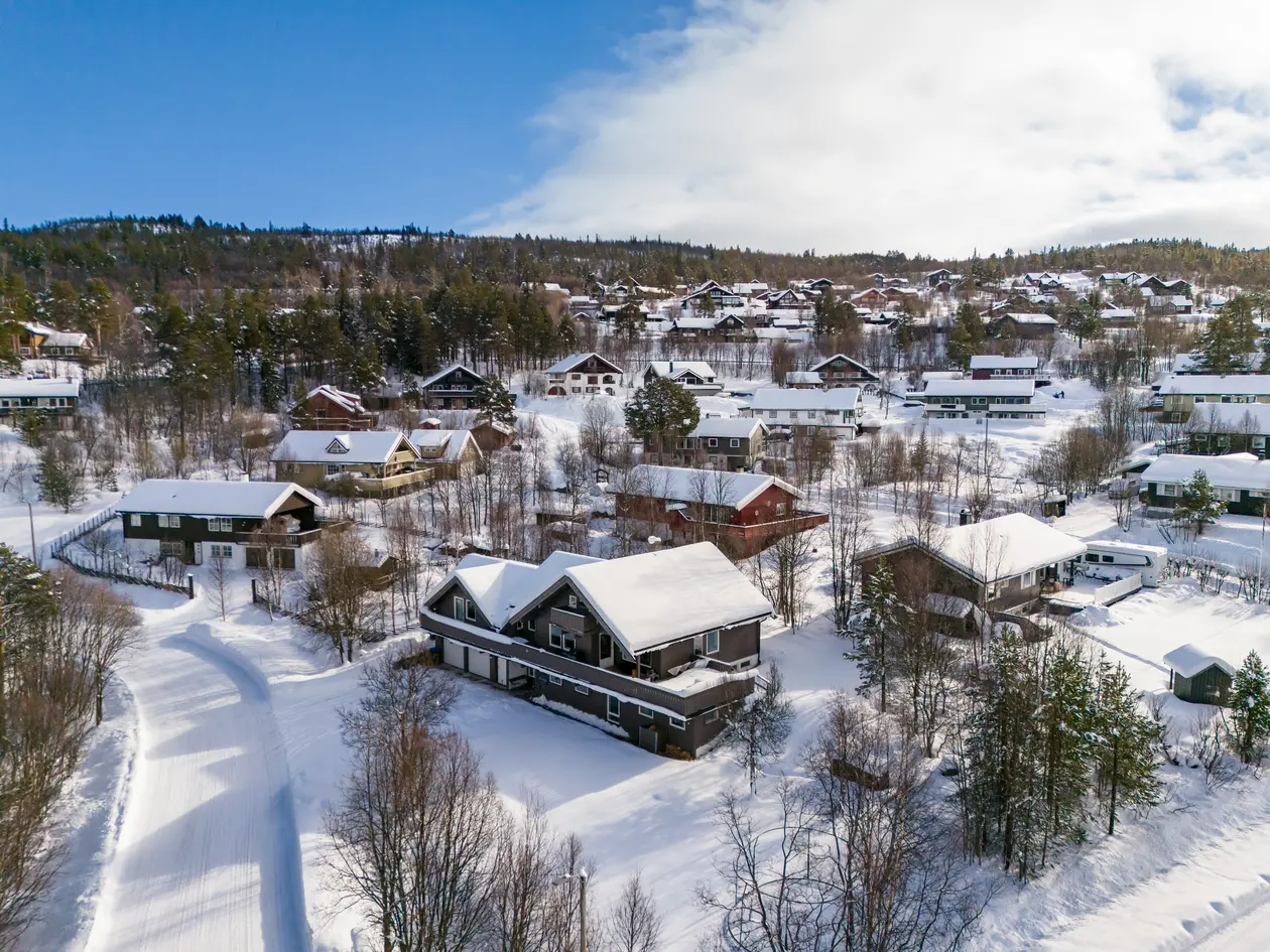 Stor, innholdsrik og spennende eiendom i attraktivt området i Vestlia - 7 soverom - Dobbel garasje - Godkjent utleiedel photo 5
