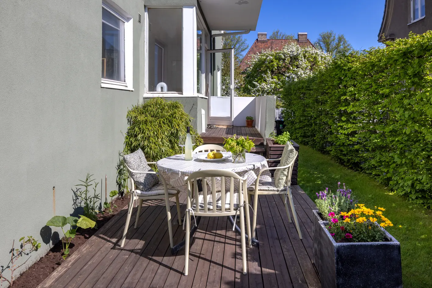 Nydelig leilighet i funkisgård, i et av byens flotteste nabolag! Smakfull modernisert med respekt for stilhistorien. photo 4