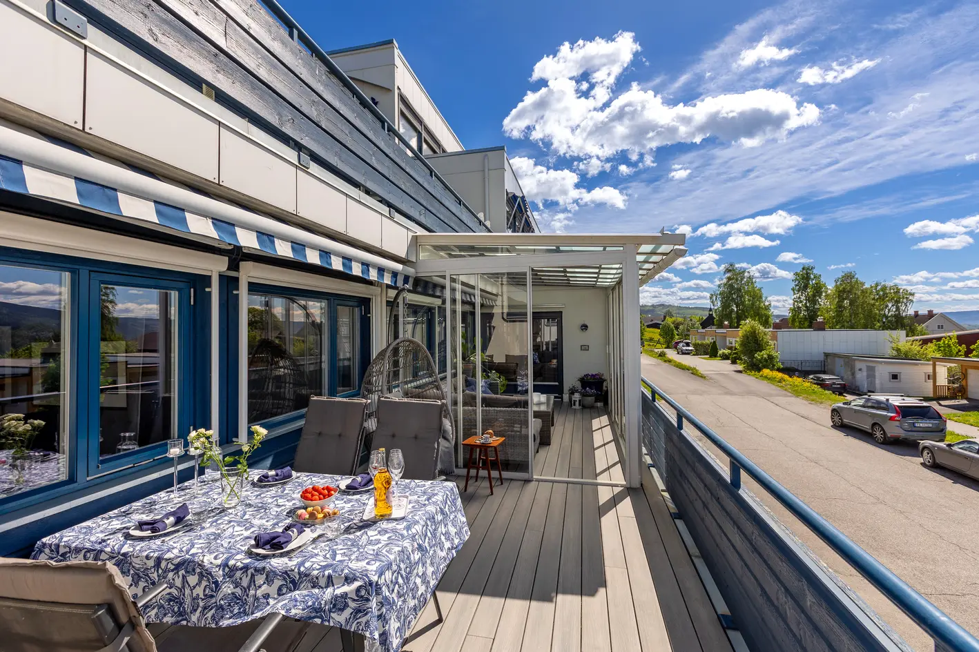 Meget tiltalende 4-roms leilighet med stor innglasset terrasse og garasjeplass. photo 3
