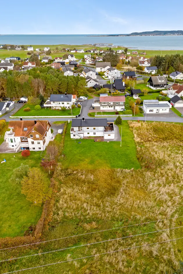 Boligtomt med 30% BYA i barnevennlig og solrikt område på Giske. photo 5