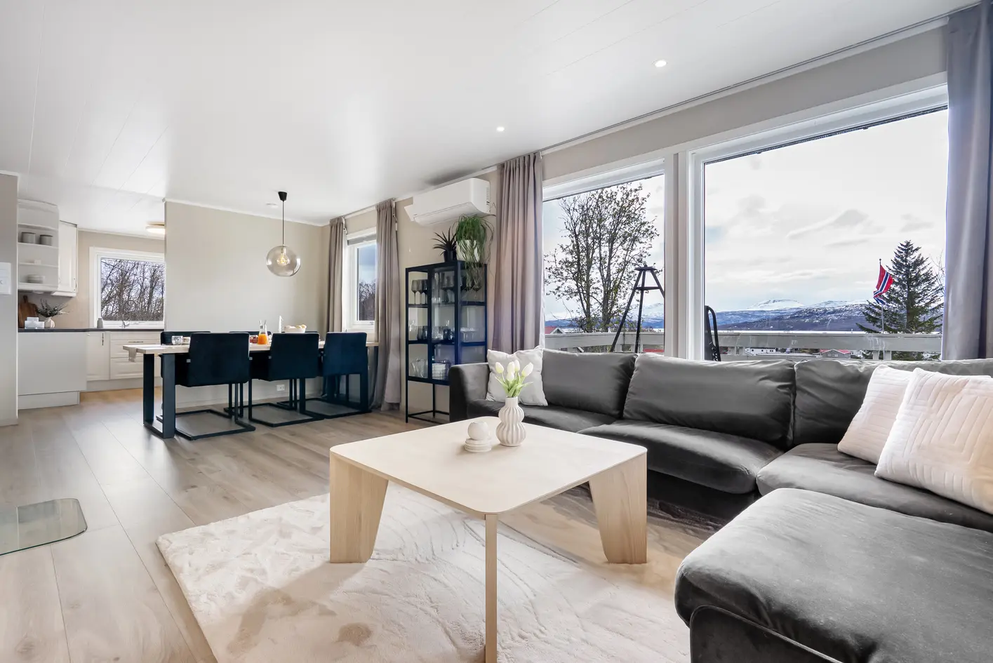 Finnsnes – Lekker enebolig med alt på ett plan sentralt på Finnsnes! Bud mottatt kr 3 450 000! - View 3