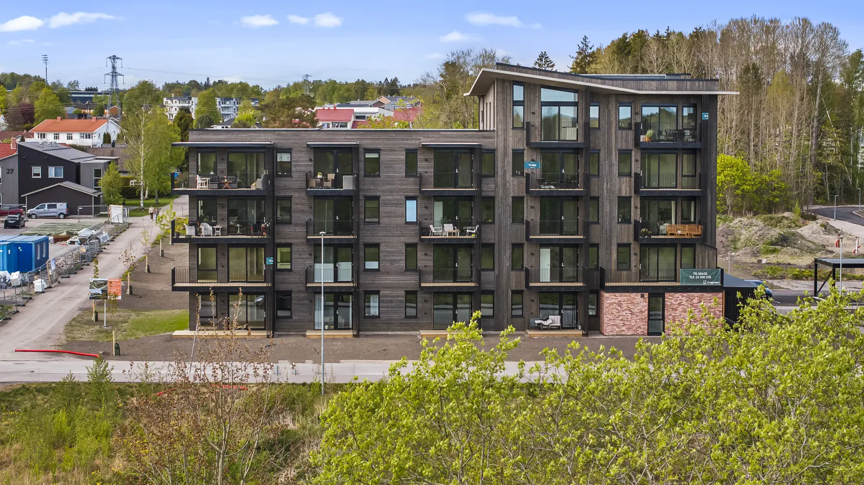 Nyoppført selveierleilighet med lave felleskostnader klar for innflytning - 3 Soverom - Balkong - Carport
